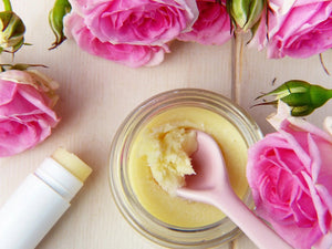 Lippenbalsam aus Hanfsamenöl