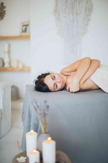 Hanföl Massage für eine schöne Haut
